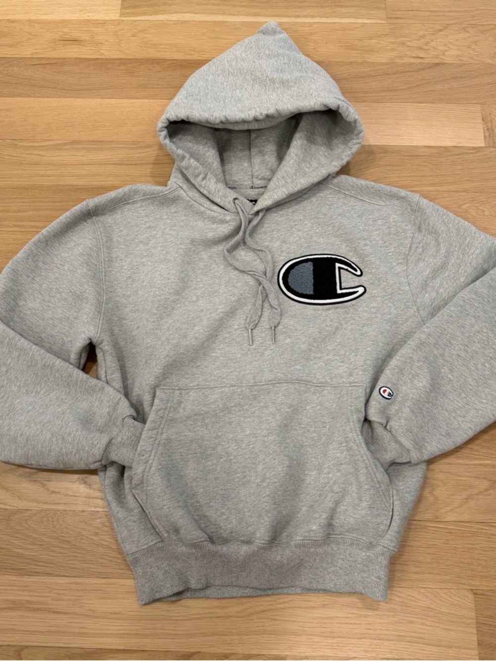 Champion Light Gray Heavyweight Hoodie Chenille LG Logo-Size S